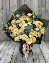 Букет цветов из:  Розы и Лизиантусы #REPLACE_PRED# Нее