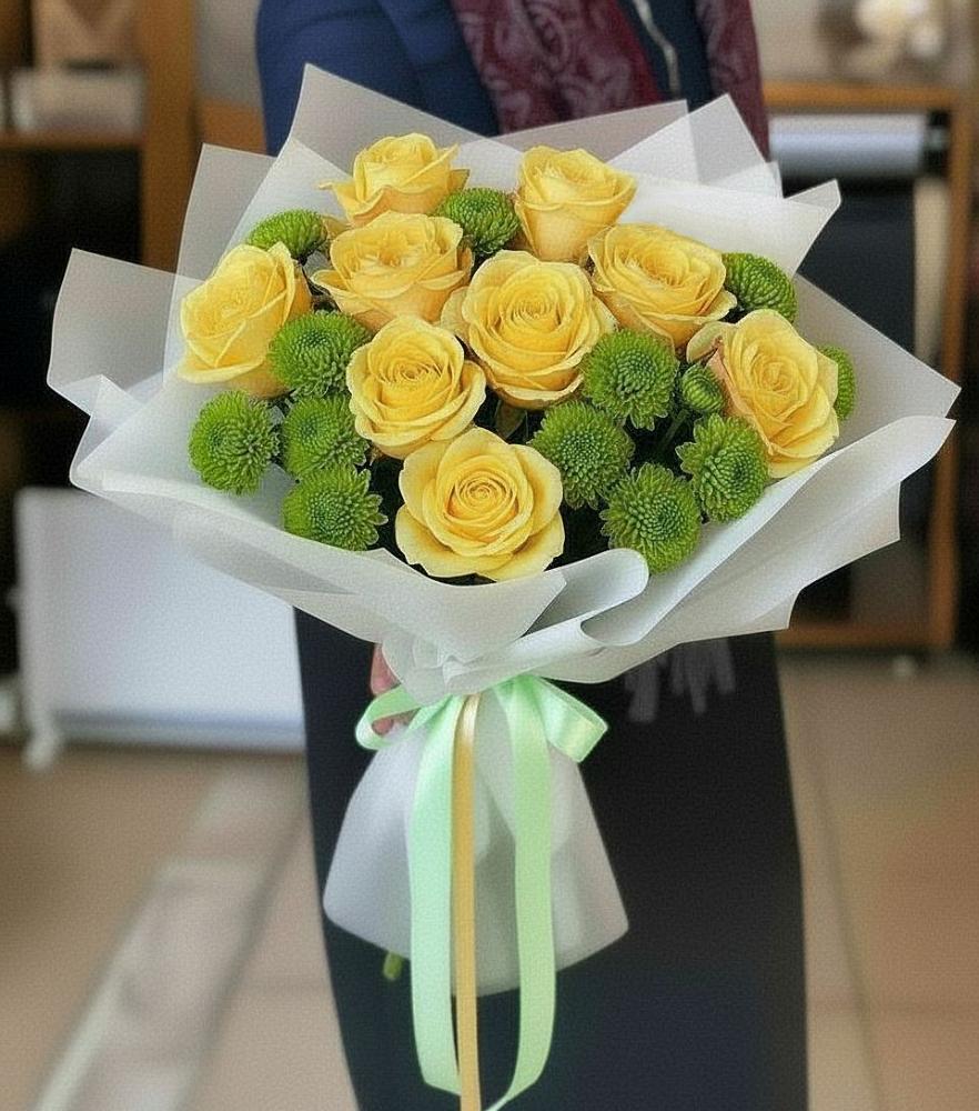 Букет цветов из: Хризантемы и Розы в Нее