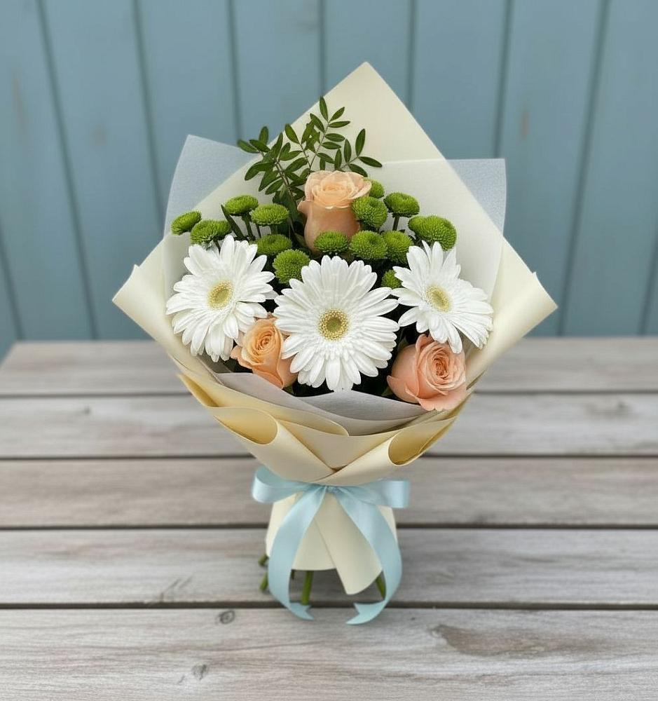 Букет цветов из: Герберы, Розы и Хризантемы в Нее