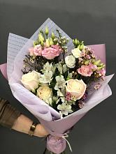 Букет цветов из:  Альстромерии, Розы и Лизиантусы #REPLACE_PRED# Нее