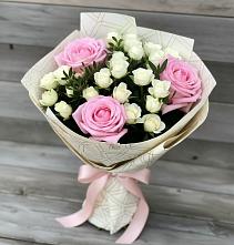 Букет цветов из:  Розы #REPLACE_PRED# Нее