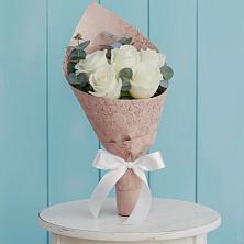 Букет цветов из:  Розы в Нее