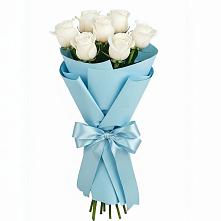 Букет 7 белых роз Проуд в Нее