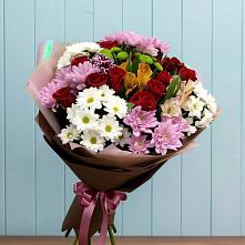 Букет цветов из:  Розы, Хризантемы и Альстромерии в Нее