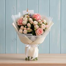 Букет цветов из:  Розы #REPLACE_PRED# Нее