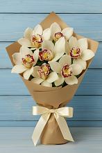 Букет цветов из:  Орхидеи и Розы в Нее